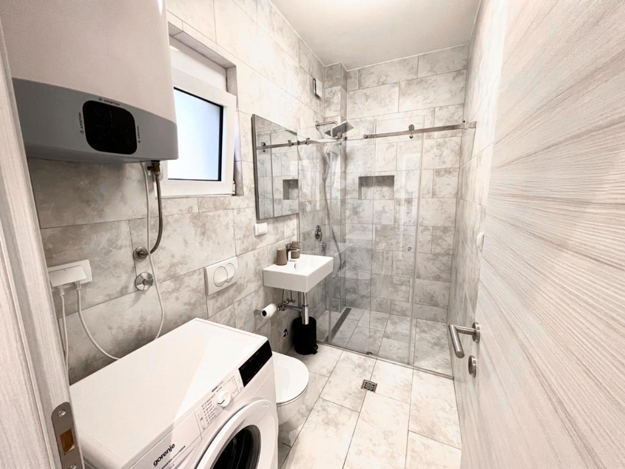 Eden Apartments Tivat Habitación foto